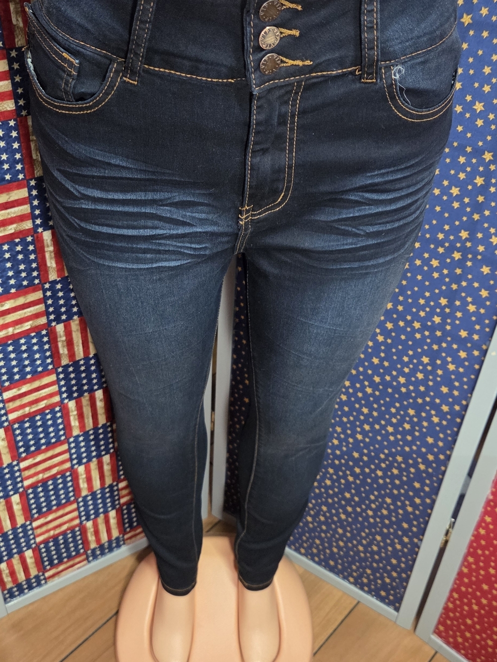 **VIP Women Skinny Jeans** - Picture 2 of 9